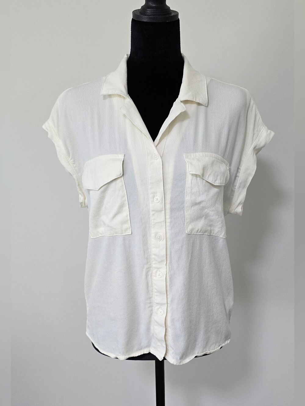 Thread & Supply Cream Short-Sleeve Button-Down Shirt